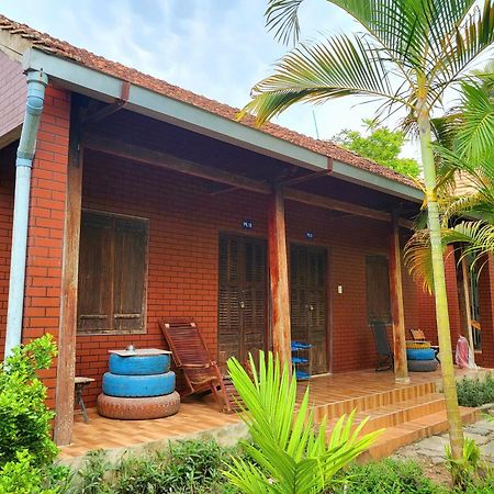 Thuy Tien Ecolodge Cat Tien Kültér fotó
